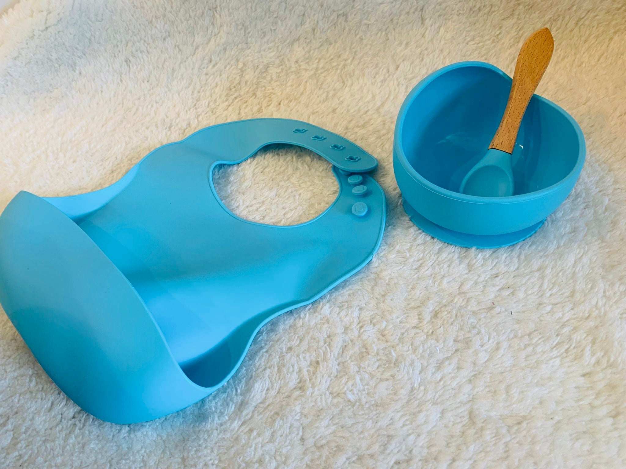 Sky Blue, Curve Suction Bowl & Wooden Spoon